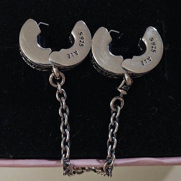 Authentic Pandora Logo Safety Chain 792057CZ-05 CZ Sterling Silver Clip - Picture 3 of 5